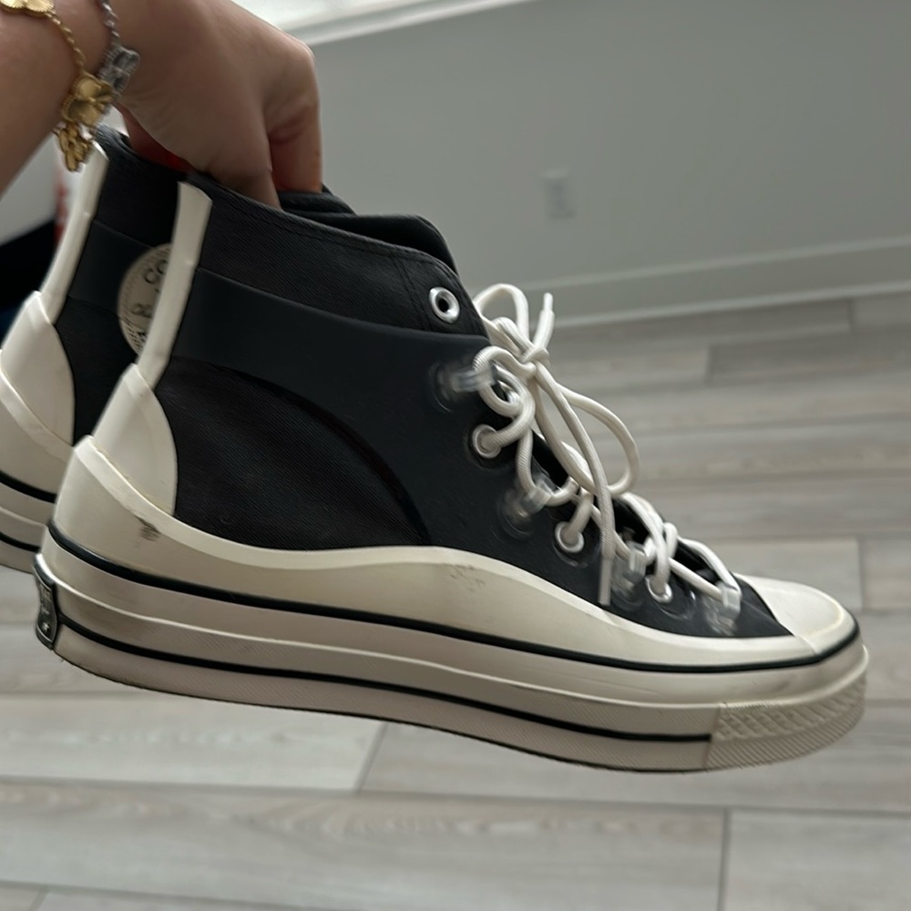 Men’s converse